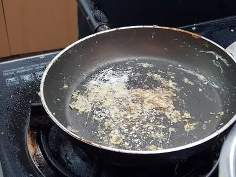 3 đồ vật trong nhà tưởng sạch sẽ nhưng lại là "ổ độ" hại gan, thận, nội tiết