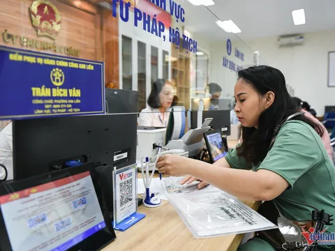 Trước 31/10, cán bộ, công chức sẽ có chính sách tiền lương, phụ cấp mới