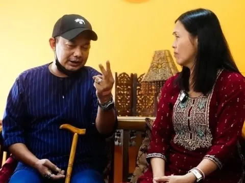 Ăn liền 7 trái sầu riêng, nam rapper nhập viện vì đột quỵ