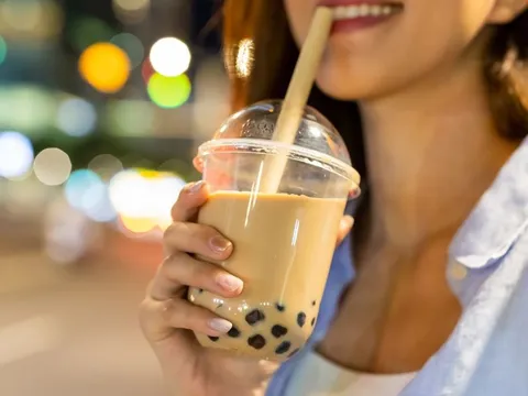 5 cách uống trà sữa thoải mái, không lo tăng cân cho "hội nghiện"