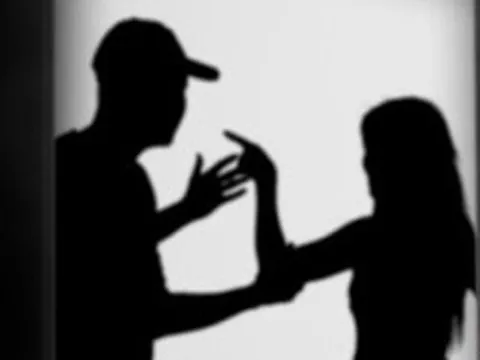 Một nam diễn viên Hàn Quốc bị cáo buộc hành hung vợ, cảnh sát vào cuộc