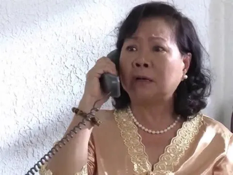 Cháu nội sụt 4kg sau kỳ nghỉ hè ở quê ngoại, bà nội liền gọi điện trách thông gia