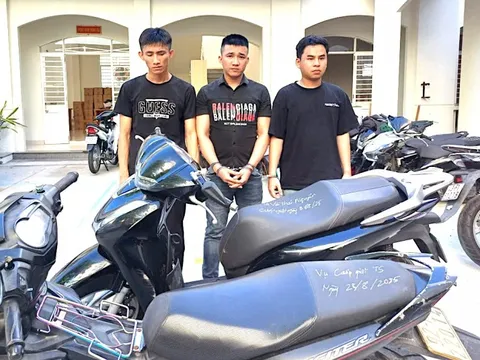 Vạch trần thủ đoạn của nhóm đối tượng cướp giật tài sản, chuyên nhắm vào khách du lịch