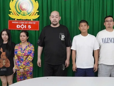 Bên trong nhà hàng KTV Richy 7 ở TP.HCM, "chân dài" bán dâm giá tới 8 triệu đồng, nguyên tắc ngầm gây choáng