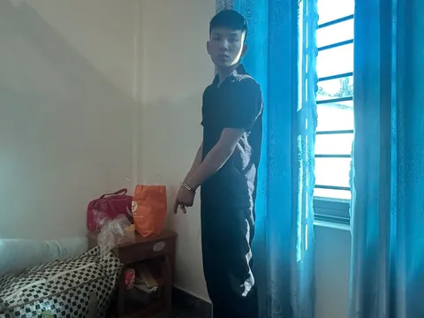 Khởi tố Nguyễn Thành Kiên, sinh năm 2007, làm điều mờ ám tại phòng ngủ nhà bà Khuya