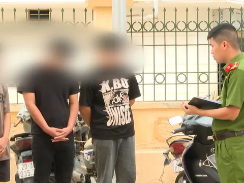 Thái Nguyên: Khi tuổi trẻ “trượt dài” trên đường phố