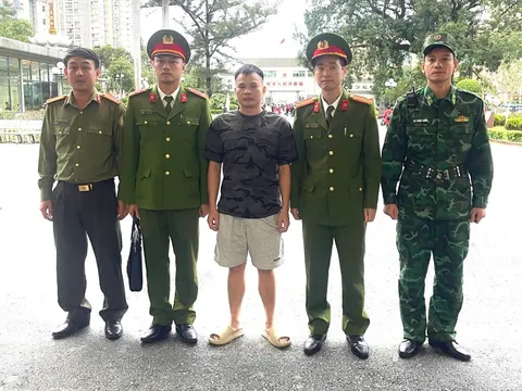 Trục xuất Hoàng Chí Quang khỏi Việt Nam