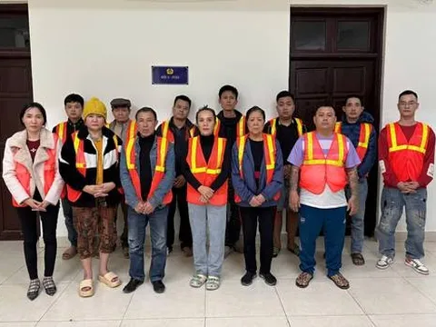 Bắt giữ ổ nhóm tổ chức sóc đĩa trên sông