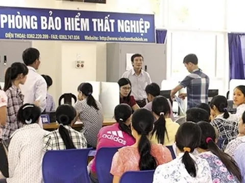 Bộ Nội vụ có hướng dẫn mới về thủ tục hưởng trợ cấp thất nghiệp theo Nghị định 374/2025