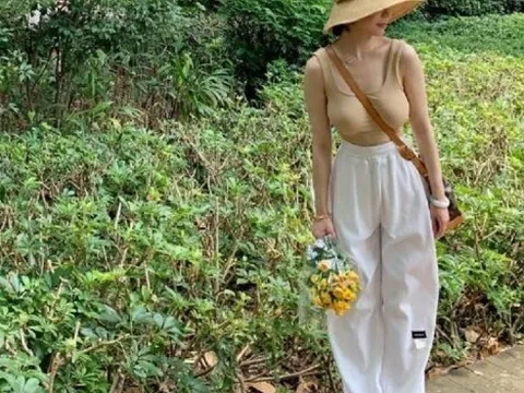 Hot girl nhí "Bố ơi! Mình đi đâu thế?" gây tranh cãi với vóc dáng phổng phao tuổi dậy thì, nghi PTTM