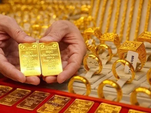 Giá vàng chiều ngày 5/4: SJC giữ mốc 174,5 triệu, thị trường quốc tế đầy biến số