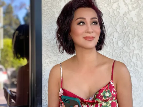 Nữ MC U65 yêu lại chồng cũ, tiết lộ triết lý sống đầy cảm hứng