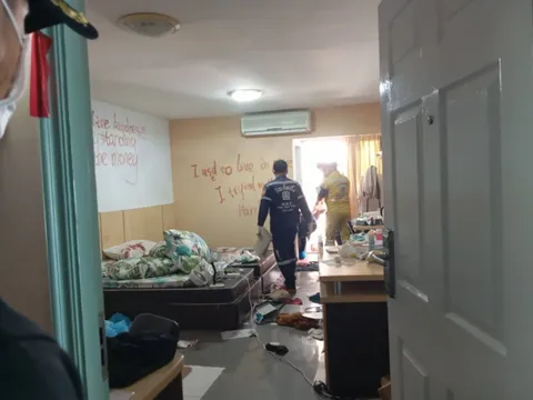 Phát hiện thi thể nữ sinh viên 21 tuổi tử vong trong phòng trọ với dòng chữ viết trên tường bằng máu kỳ quái