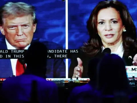 Cách truyền thông Mỹ phản ứng với cuộc tranh luận giữa ông Trump và bà Harris