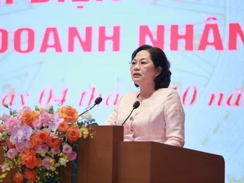 "Ngành ngân hàng luôn xác định doanh nghiệp là bạn đồng hành"