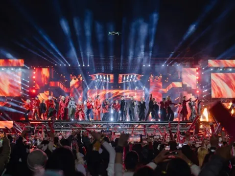 "Anh trai vượt ngàn chông gai" nhận bằng khen của đài VTV, xác nhận tổ chức concert thứ 3 ở TP.HCM và phát hành phim