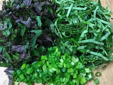 Cặp đôi rau gia vị nhiều người chỉ dùng lá và ngọn, nếu thêm một bước sẽ biến phần bỏ đi thành “tiên dược” cho sức khỏe