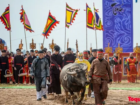 Không tổ chức lễ hội tràn lan gây tốn kém, lãng phí