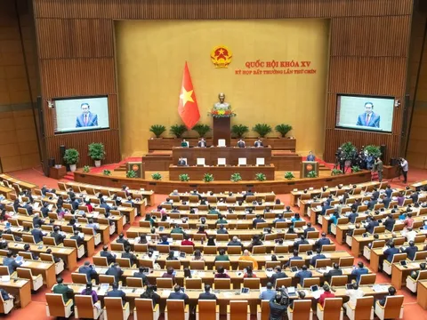 Thông qua 2 Nghị quyết về cơ cấu tổ chức của Chính phủ và cơ cấu số lượng thành viên Chính phủ