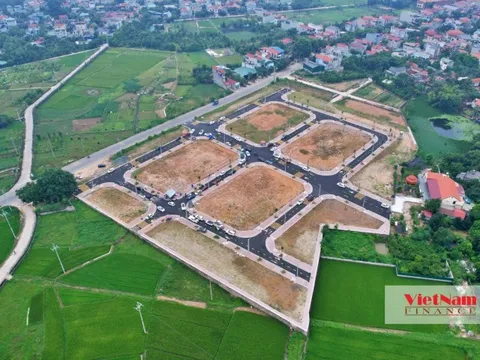 Đất đấu giá vùng ven Hà Nội hết sốt, giảm giá gần 40%