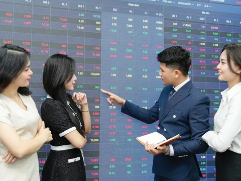 Hồ sơ niêm yết chứng khoán ứ đọng: 'Nhiều giấy tờ, hồ sơ không thực sự cần thiết'