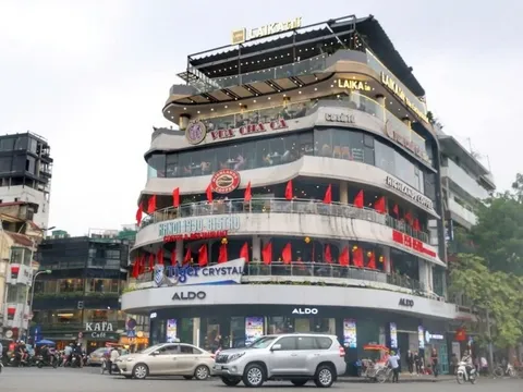 Doanh nghiệp nào đang vận hành tòa nhà "Hàm cá mập"?