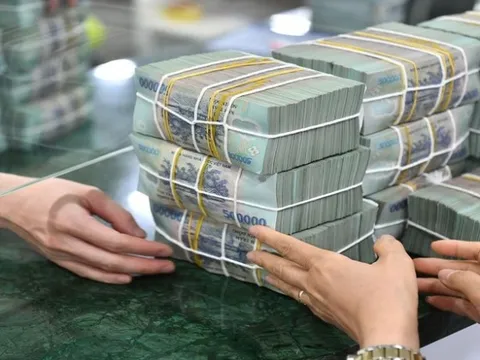 Sau cuộc họp với Ngân hàng Nhà nước,16 ngân hàng đồng loạt giảm lãi suất tiết kiệm