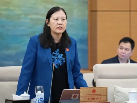 Đề xuất bỏ thuế tiêu thụ đặc biệt với xăng