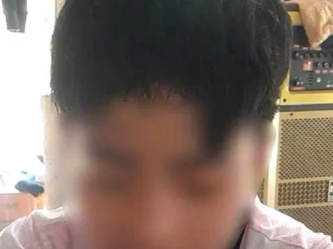 Thanh Hóa: Hiệu trưởng trần tình về việc giáo viên dùng kéo xén tóc học sinh vì quên mang vở