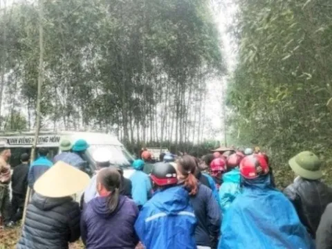 Tai nạn đau lòng: Xe chở quan tài người anh tụt dốc, cán em trai tử vong