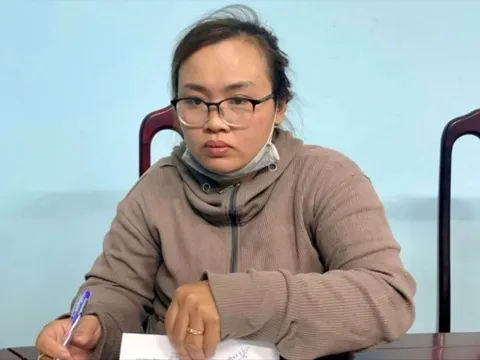 Lấy trộm 7 triệu đồng của cụ bà bán rau 71 tuổi ở Quảng Nam, "nữ quái" bị tạm giữ