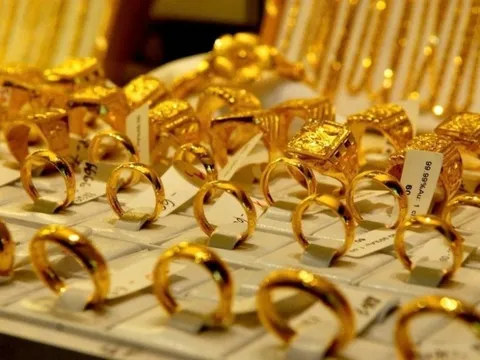 Giá vàng giảm mạnh, liệu đây có phải là cơ hội "vàng" cho nhà đầu tư?