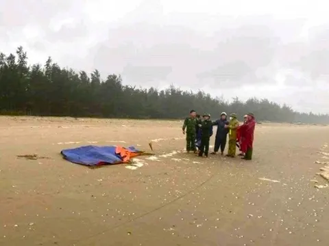 Hé lộ danh tính nạn nhân vụ thi thể đang phân hủy trôi dạt vào bờ biển Hà Tĩnh