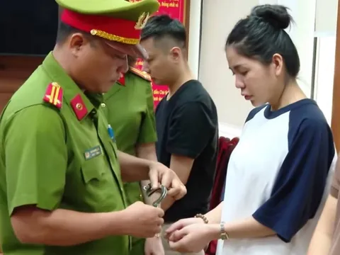 Trước khi bị bắt, Hằng Du Mục có thu nhập "khủng" cỡ nào?