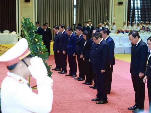 Thủ tướng Phạm Minh Chính dự Lễ truy điệu đồng chí Khamtay Siphandone
