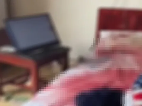 Vụ người đàn ông tử vong bất thường trong nhà nghỉ ở Bắc Giang: Hiện trường có gì?