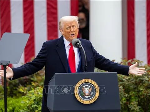 Tổng thống Donald Trump tuyên bố không gia hạn thời gian tạm hoãn 90 ngày áp thuế