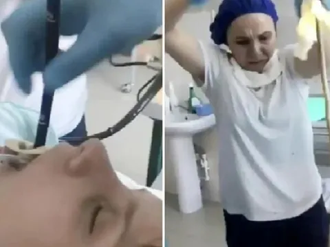 Hy hữu: Rắn dài 1,2m bò vào miệng người phụ nữ đang ngủ ngoài sân nhà