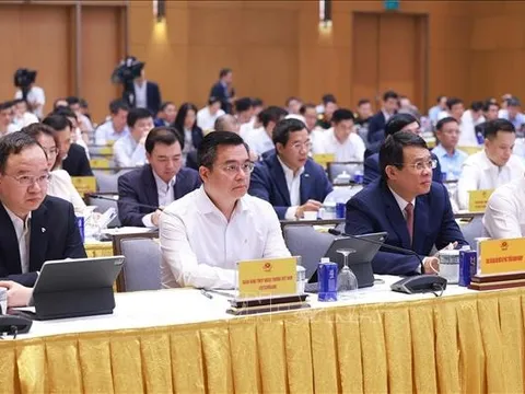 Bố trí ưu tiên nguồn vốn thực hiện chuyển đổi số với tiến độ cụ thể