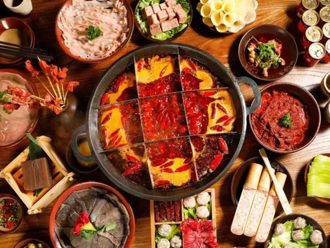 Nguyên nhân khó tin khiến cô gái trẻ đột ngột qua đời sau khi ăn lẩu cay