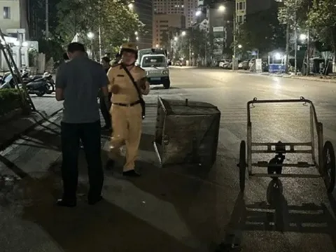 Ai là người lái xe máy tông nữ công nhân vệ sinh môi trường tử vong ở Hà Nội?