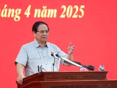 Thủ tướng: 'Thần tốc, táo bạo' để phát triển đồng bộ cả 5 loại hình giao thông tại ĐBSCL