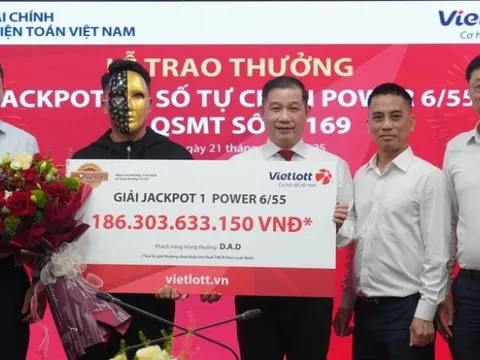 Danh tính Gen Z trúng Vietlott 186 tỷ đồng ở Bình Dương, thái độ lạ của cả gia đình