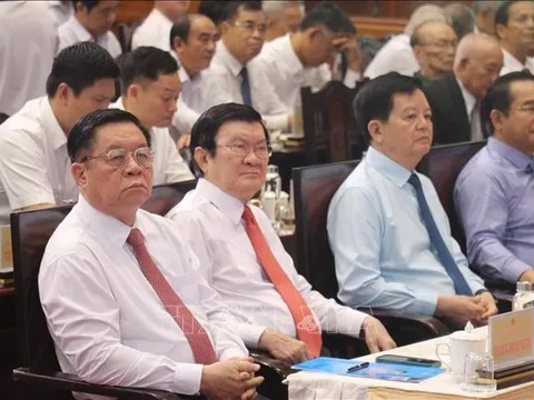 Tri ân cống hiến, hy sinh to lớn của các chiến sỹ cách mạng