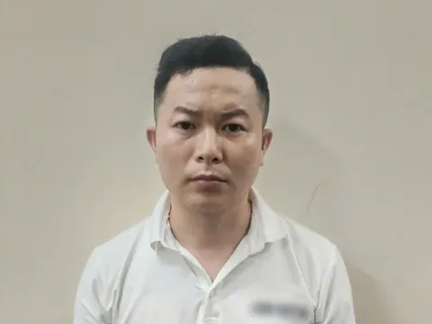 Tài xế dùng giấy tờ giả công an để xin bỏ qua vi phạm nồng độ cồn là ai?