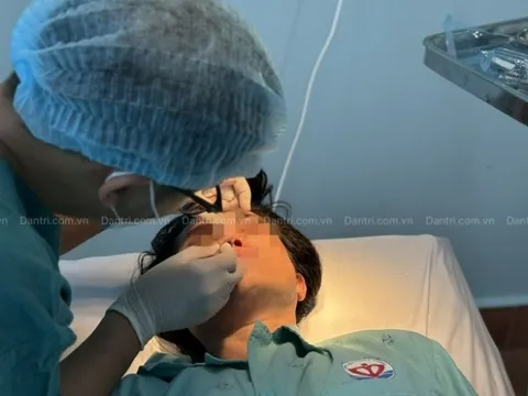 "Đầu tư" 300 triệu sửa mũi 6 lần, người phụ nữ nhận về chiếc mũi "tịt ngòi", mặt "méo xẹo"