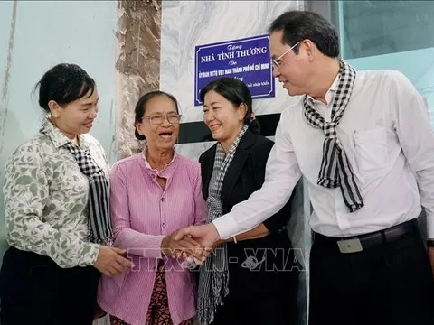 Lan tỏa yêu thương bằng những ngôi nhà nghĩa tình