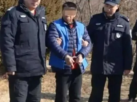 Tranh chấp đất, em gài thuốc nổ trong mộ anh trai khiến 3 cháu tử vong