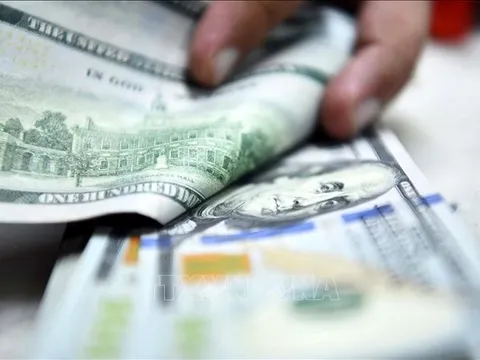 Xu hướng đồng USD mất giá và tác động tại châu Á