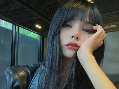 Lim Feng là ai: Hot girl xứ Huế nóng bỏng, bạn gái Wren Evans, vừa viết 12 nghìn chữ kể chuyện bị "cắm sừng"